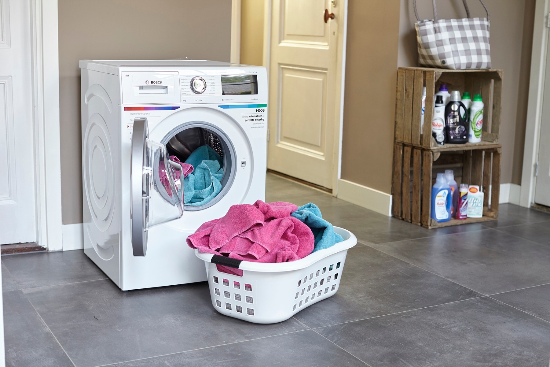 troon Permanent Gezamenlijk Zo reset je je Bosch wasmachine bij een storing! | Expert.nl